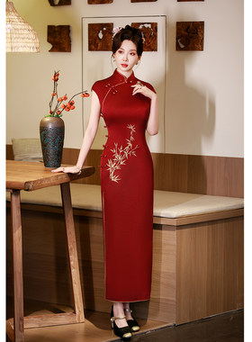敬酒服新娘红色旗袍小个子2026新款新中式订婚礼服裙平时可穿修身