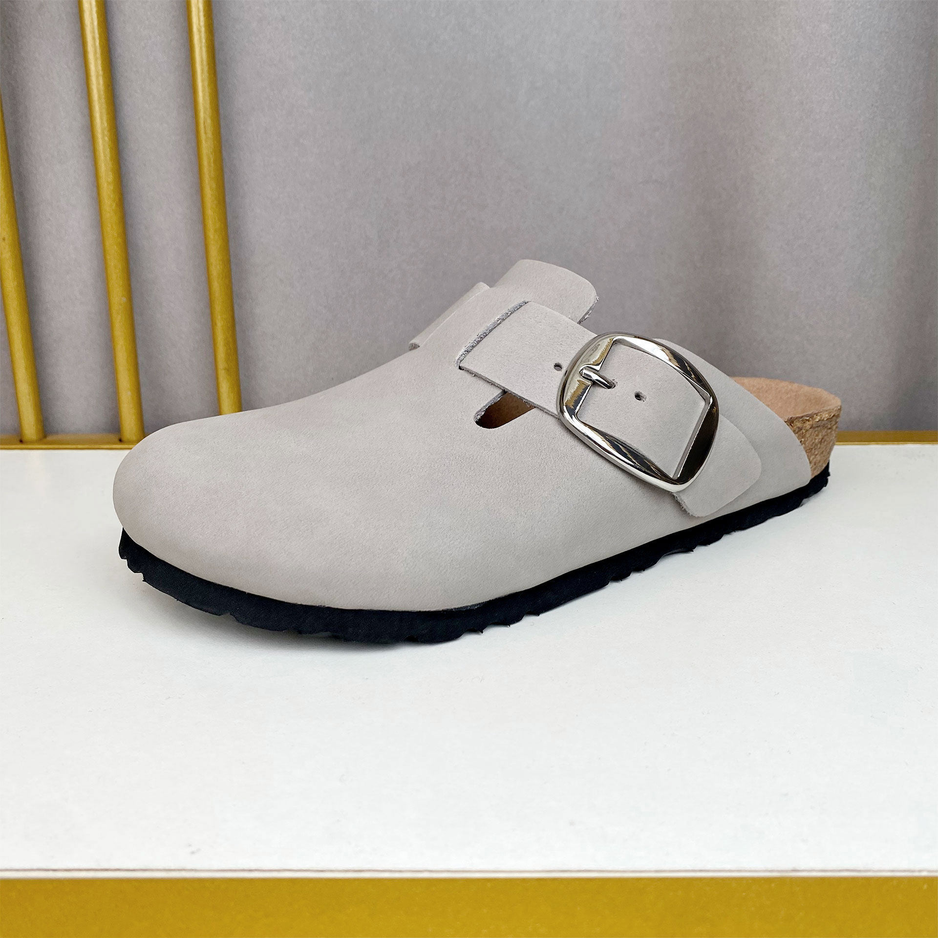新款灰色牛皮勃肯凉鞋女包头半拖真皮搭扣软木底平底舒适外穿拖鞋