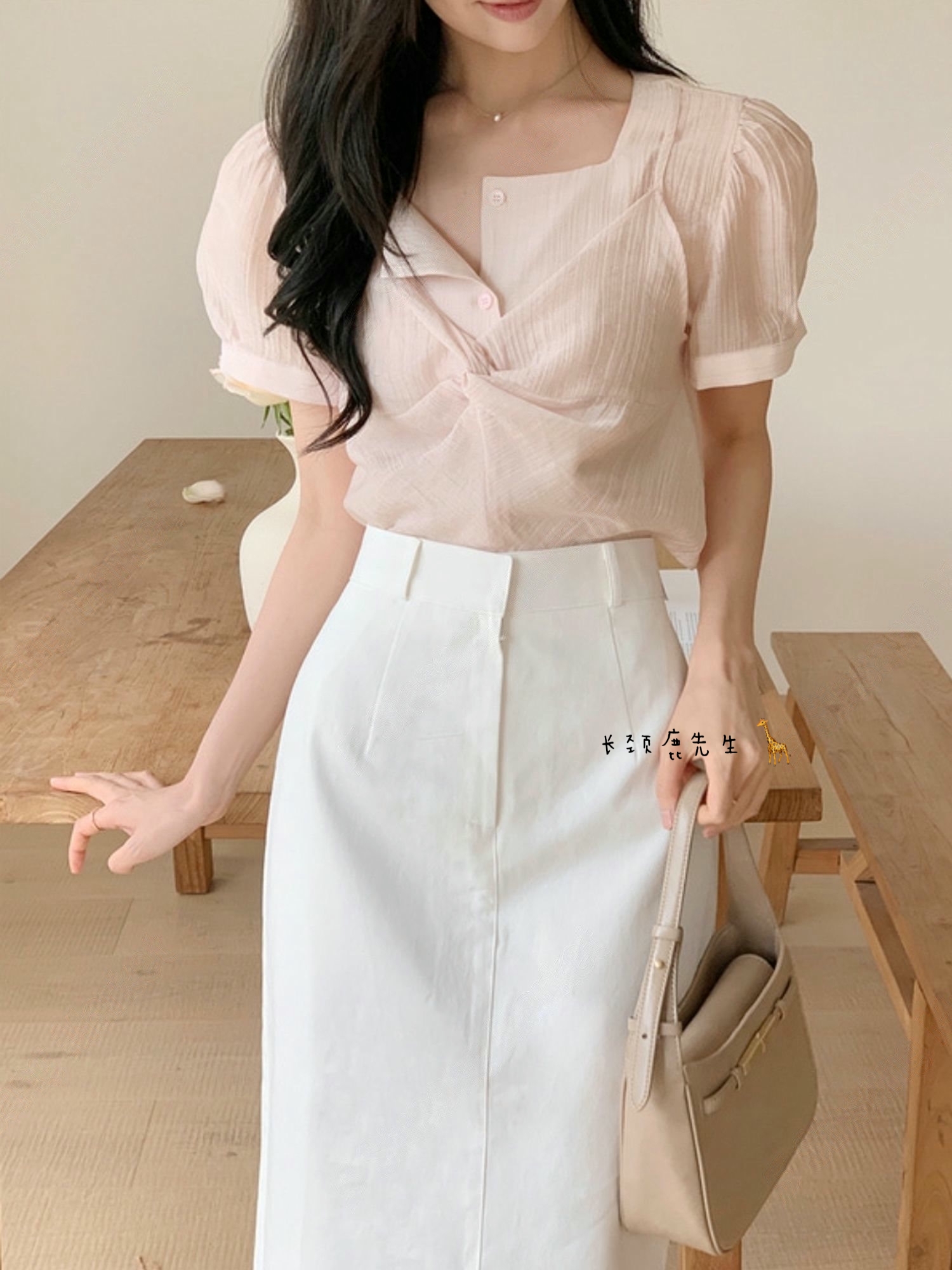 2025年夏季新款韩国东大门直邮 hara假两件式拧结套头衬衫