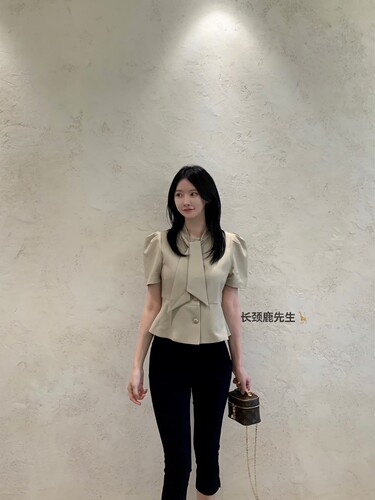 2026年春夏新款韩国东大门 double j飘带领口通勤衬衫