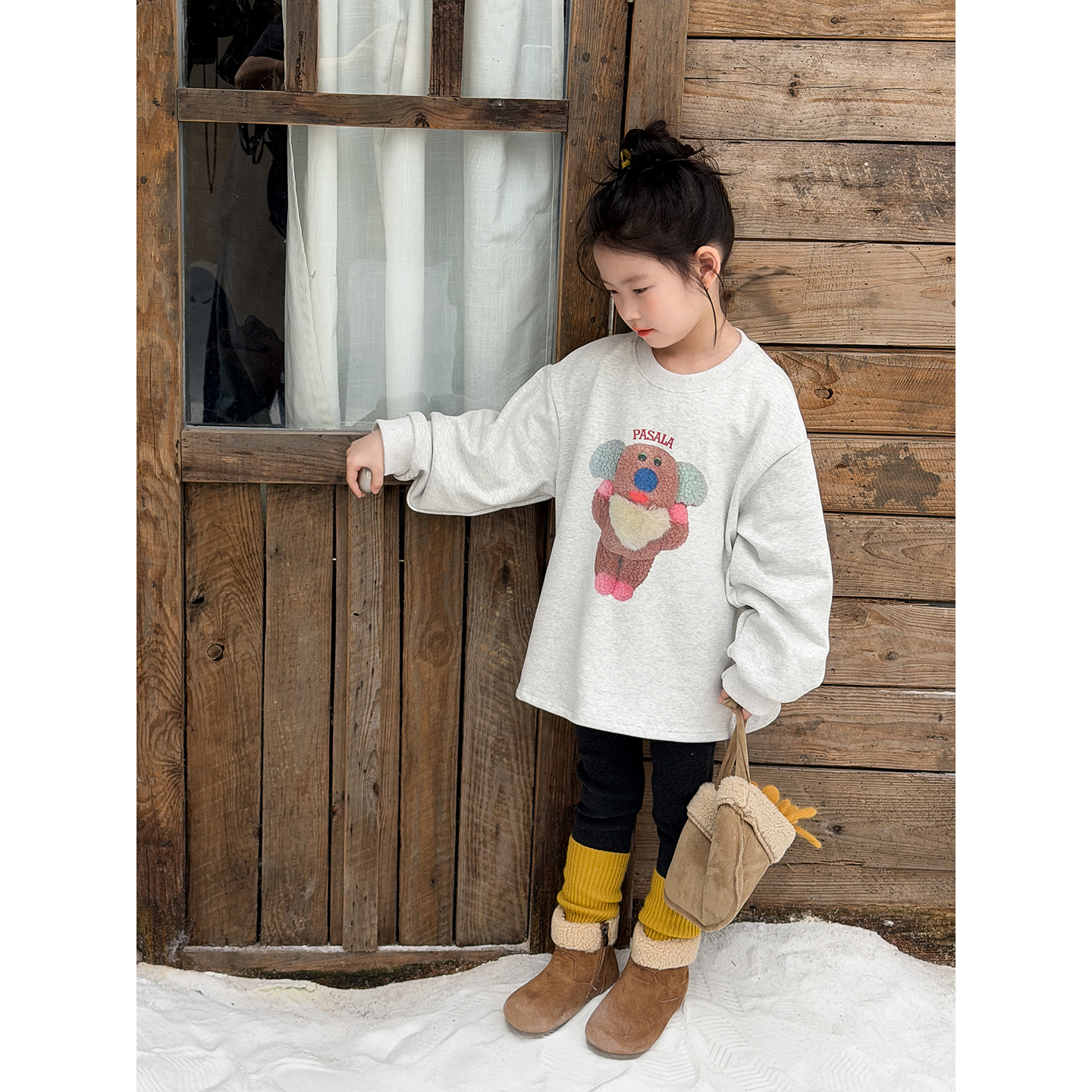 小熊印花加绒灰色圆领卫衣女童