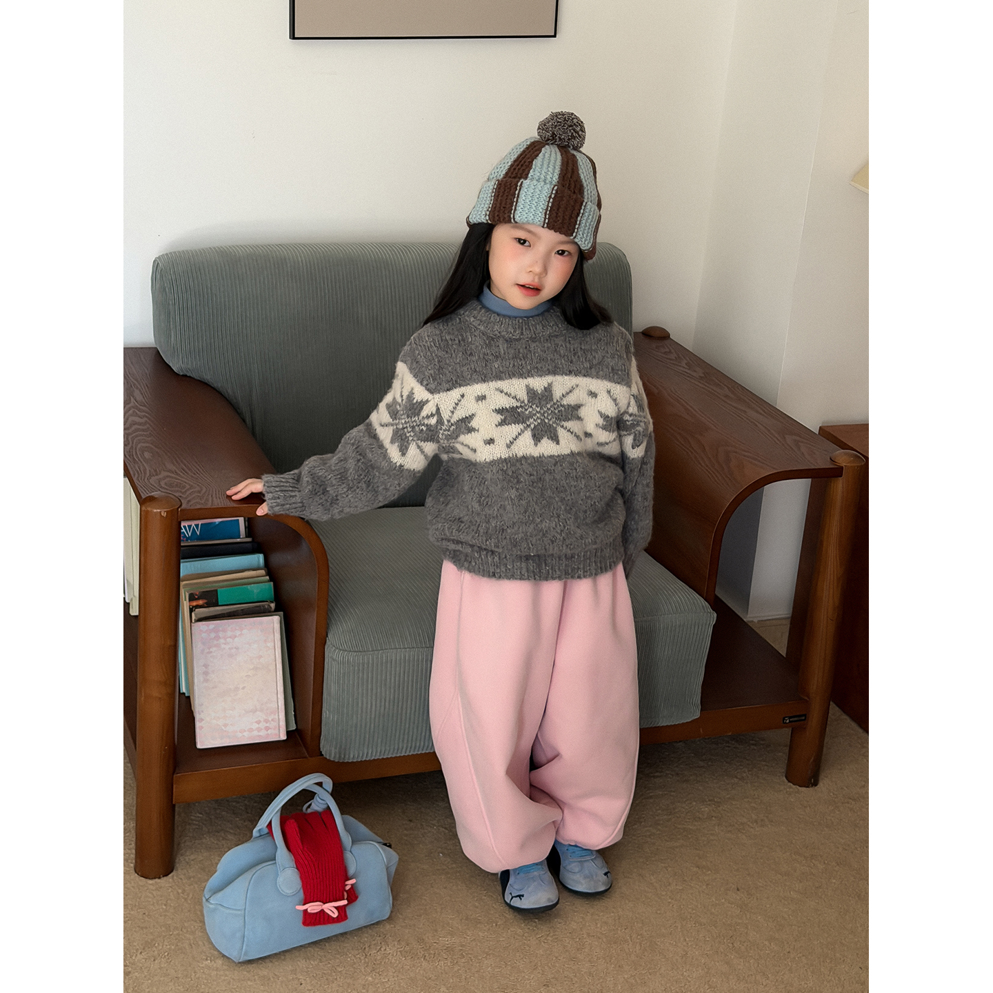 童装粉色宽松运动卫裤女童