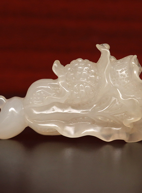 白菜手把件百财把玩件桂林鸡血玉石贵妃料冰绿款69*41*28mm 56g