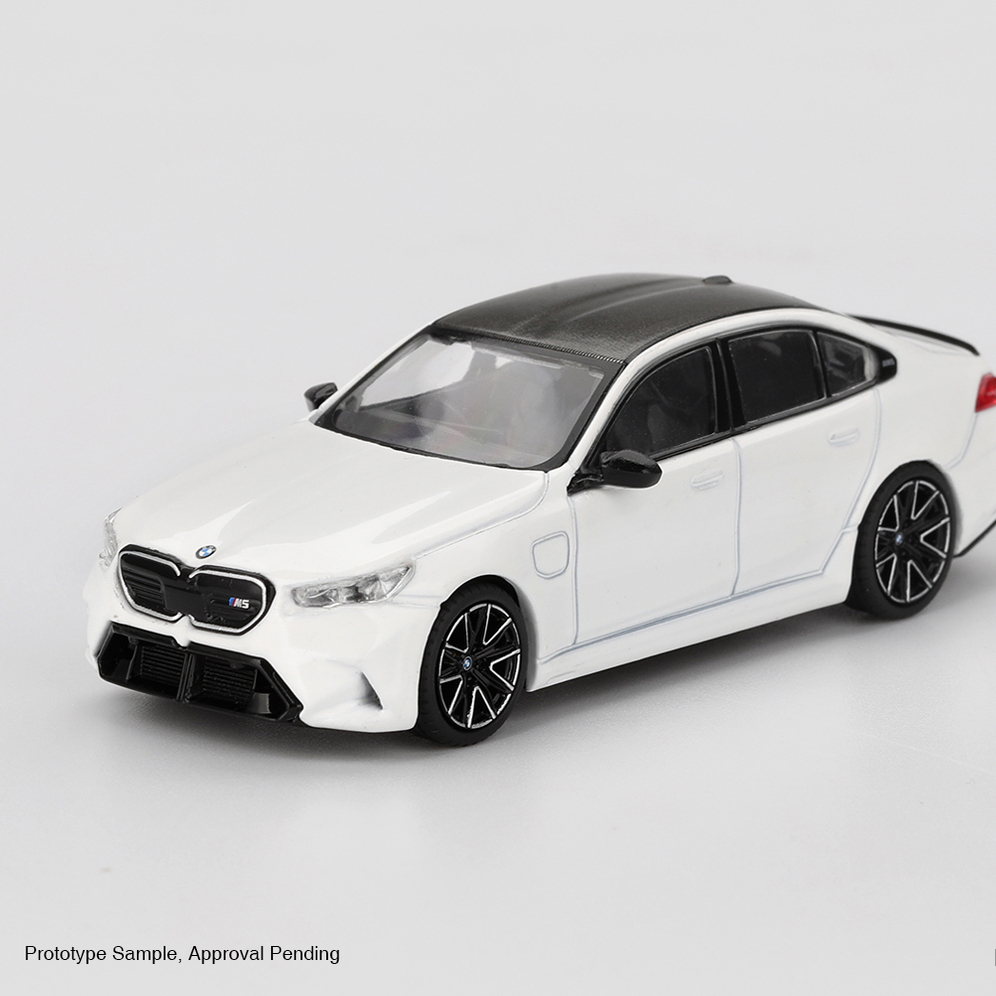 MINIGT#1092-宝马BMW M5 白色合金胶胎汽车模型 1:64