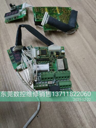 施耐德变频器 主板 带IO板 测试包好 ATV312 PN072616P702HM1
