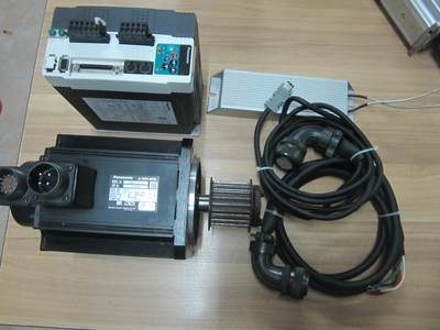 松下伺服套装 a4套装1.5kw MDDDT5540003+MHMA152P1G大惯量 9新