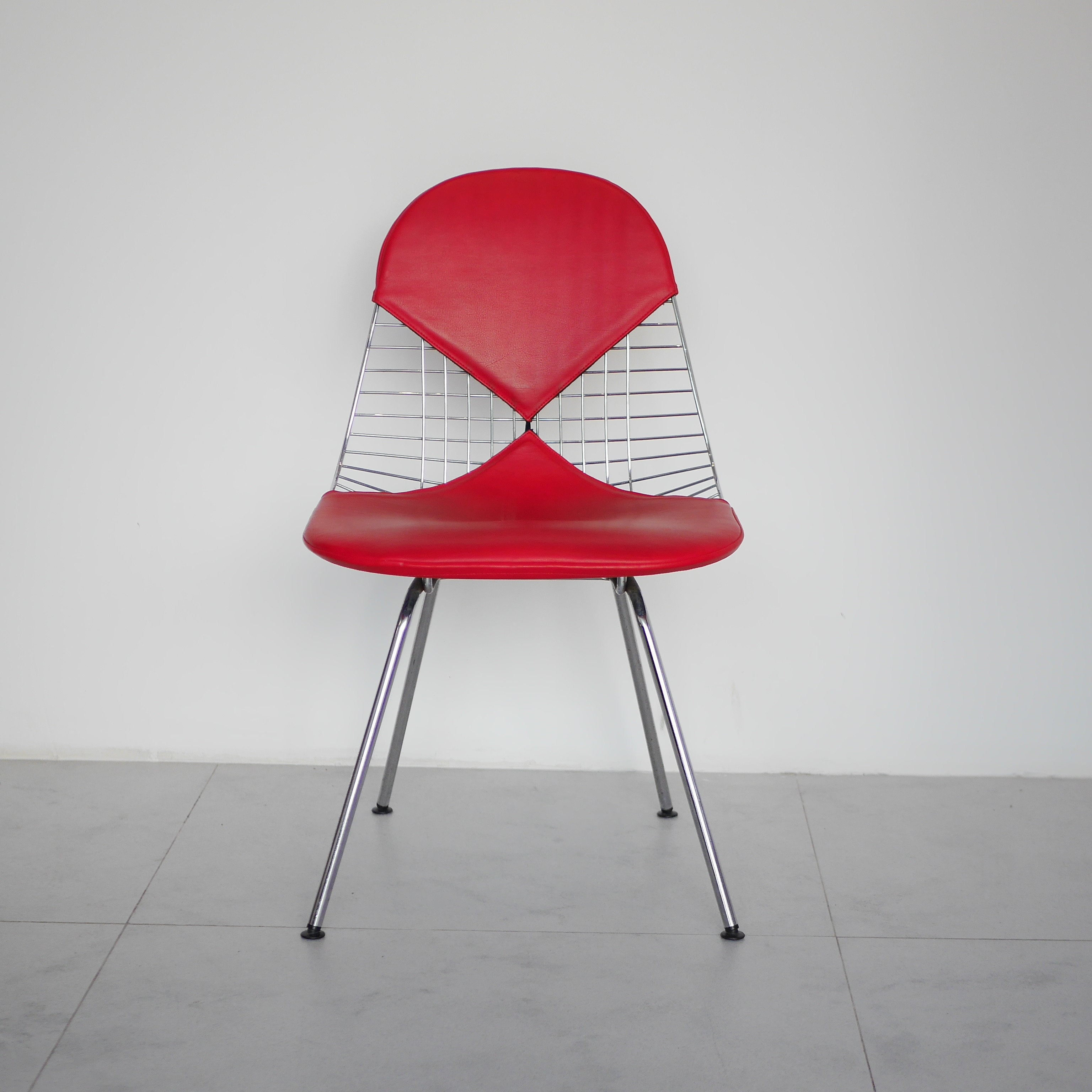 Eames 中古 Wire Chair DKX 红色皮制钢材休闲椅