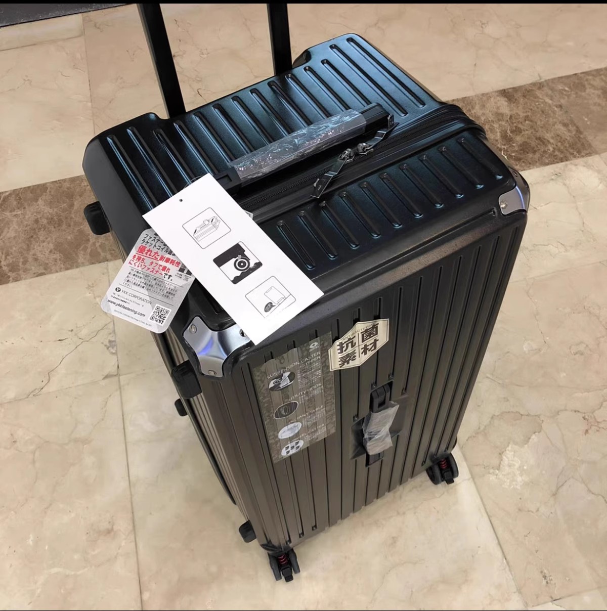 ykk拉链运动版纯pc拉杆箱