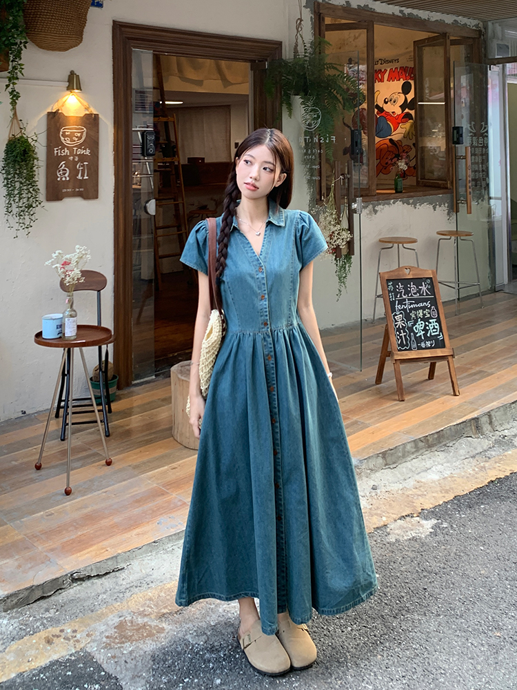 高级感港式polo裙牛仔连衣裙夏季大码微胖mm梨形收腰遮肚正肩长裙