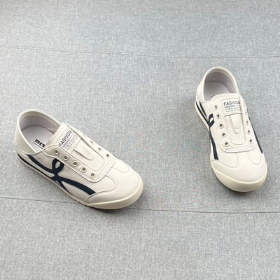 米家真皮一脚蹬平跟休闲鞋女