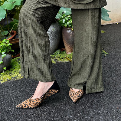 豹纹V口尖头平底单鞋女踩跟拖鞋