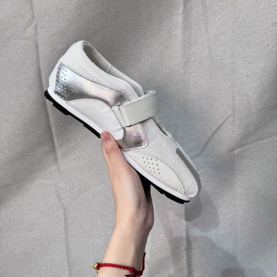 银色魔术贴真皮玛丽珍百搭女鞋