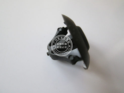 适用于奔驰 W140 W220 W221 W211 W212 W204 W164 W251机盖棉卡扣