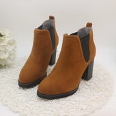 34码 特惠时尚 百搭休闲羊猄皮套脚高跟粗跟切尔西靴女春秋真皮短靴