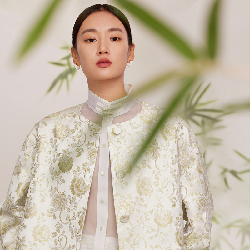 复古新中式撞色翻袖口短外套