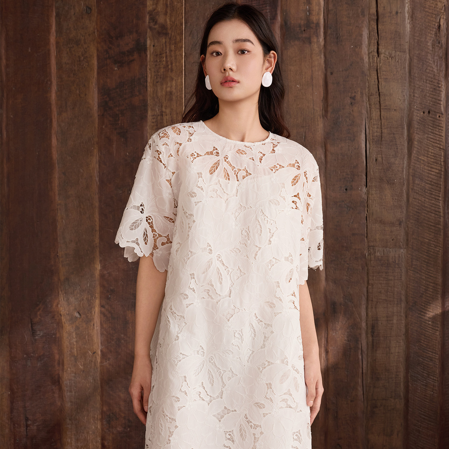 如意连云【雪缕】设计感水溶蕾丝圆领连衣裙女夏新款吊带裙两件套