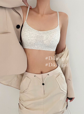 无痕内衣大胸显小秋冬新款纯色简约女士胸罩2026年爆款无钢圈文胸