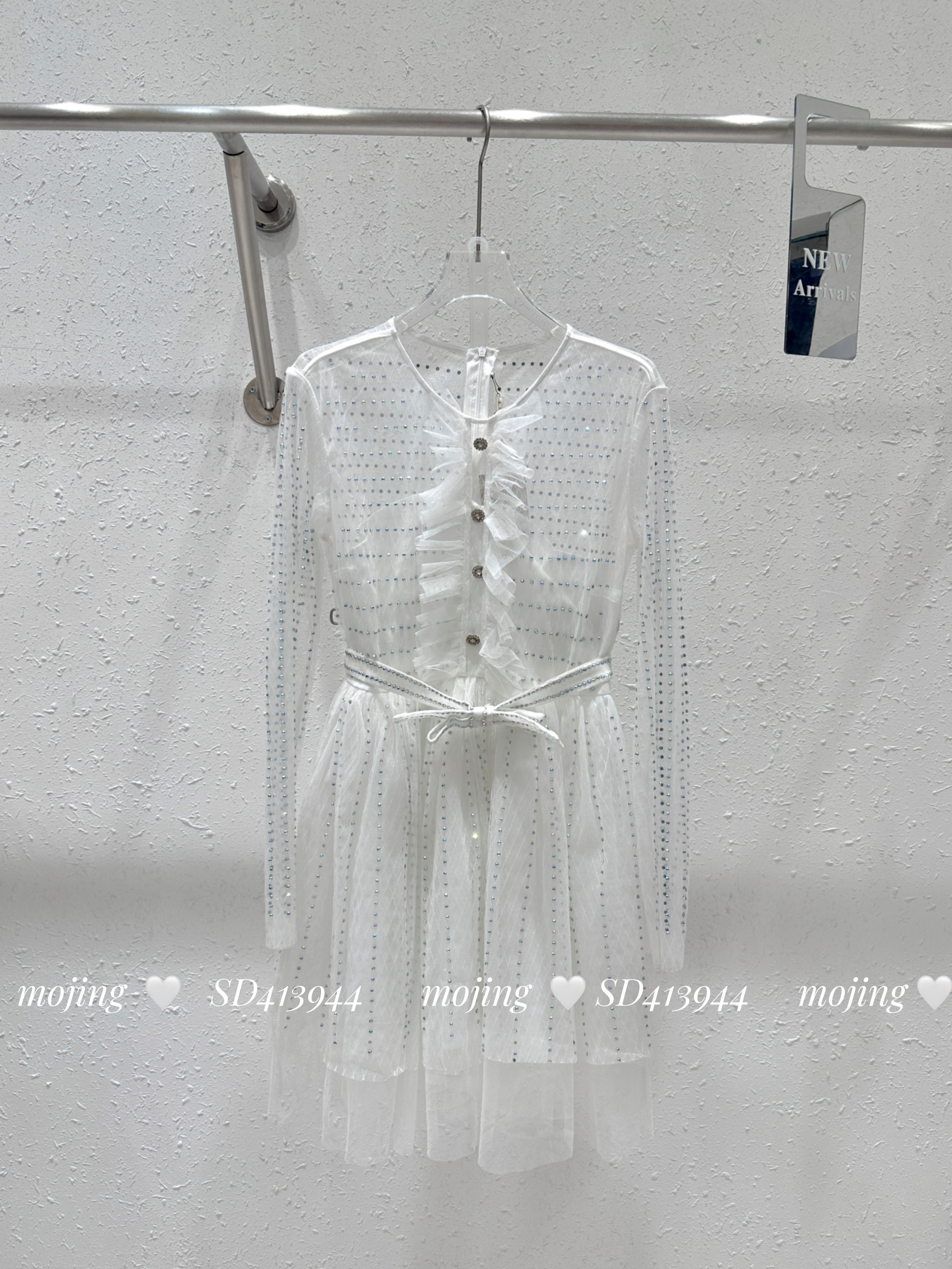 2025精品女装秋法式浪漫全身重工烫钻收腰连衣裙蓬蓬裙仙女小白裙