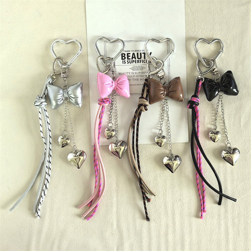 ins新款皮革蝴蝶结爱心挂件