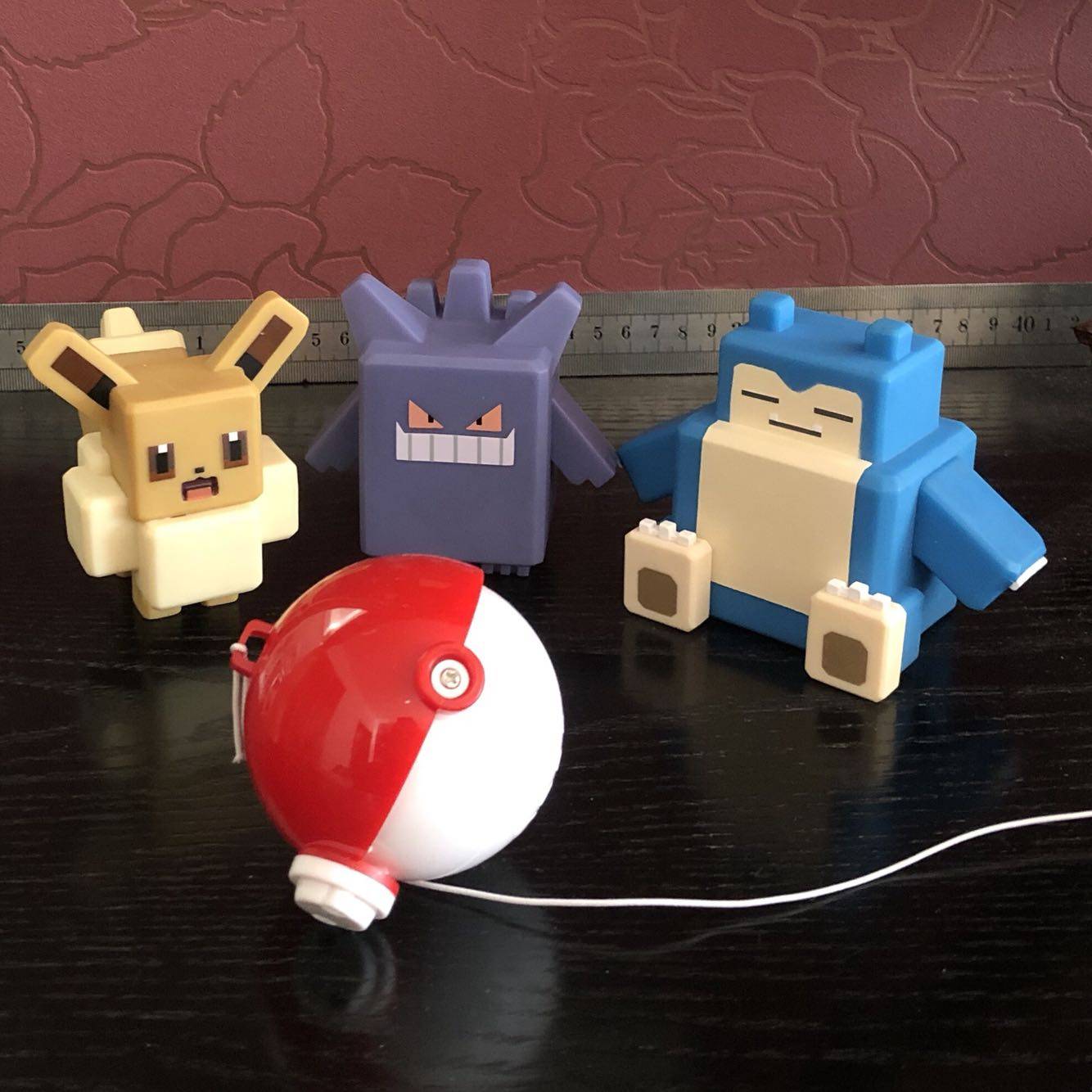 神奇宝贝宠物小精灵方可梦 耿鬼 卡比兽 伊布