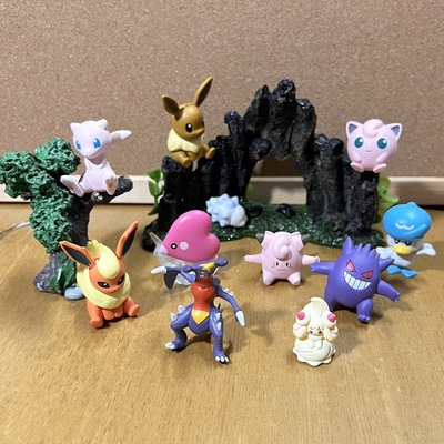 神奇宝贝宠物小精灵口袋妖怪迷你小公仔耿鬼裂咬陆鲨皮皮爱心鱼