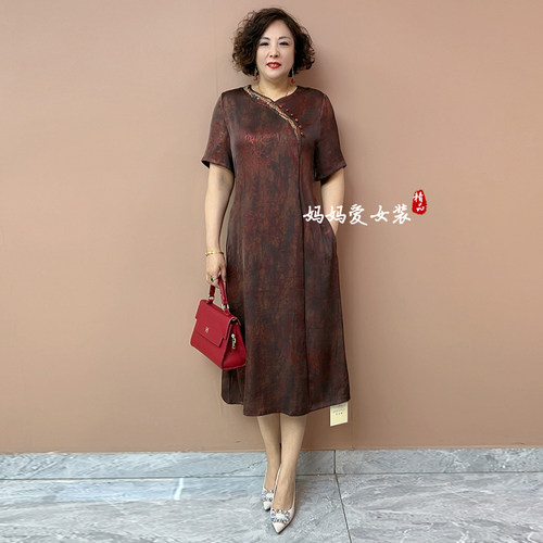 阔太太新中式国风真丝妈妈连衣裙