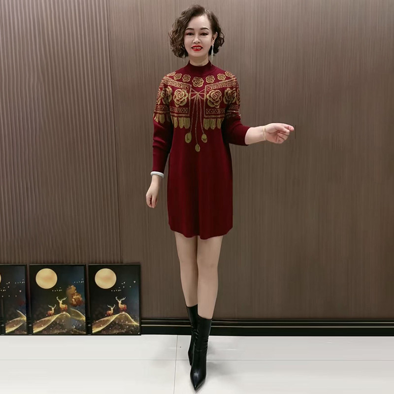 高品质！半高领中长款针织连衣裙