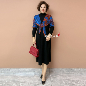 时尚大码半高领针织裙中老年妈妈装秋冬长袖宽松弹力毛衣打底长裙