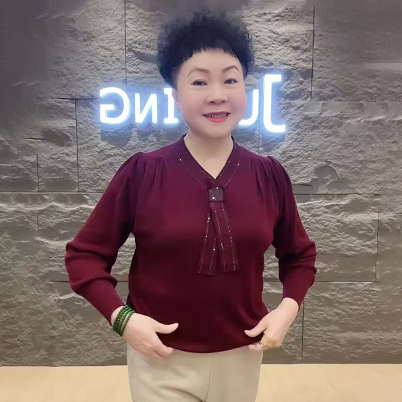 中年妈妈时尚飘带针织衫遮肚毛衣