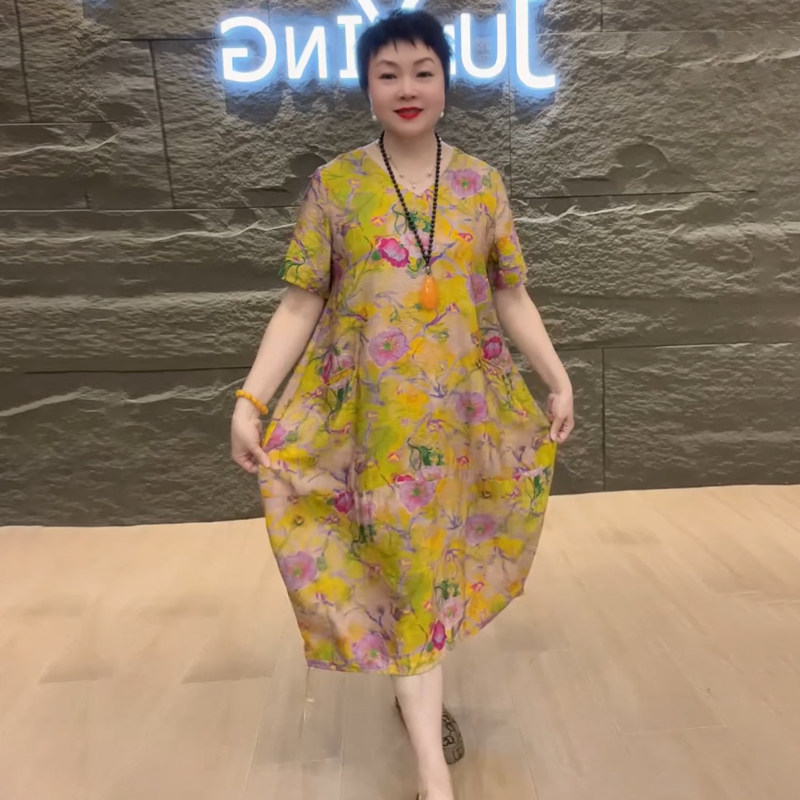 高品质!中老年妈妈加肥加大裙子