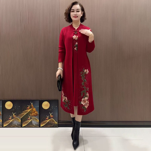 喜婆婆精美刺绣改良旗袍秋冬长款连衣裙结婚宴礼服妈妈针织羊毛裙