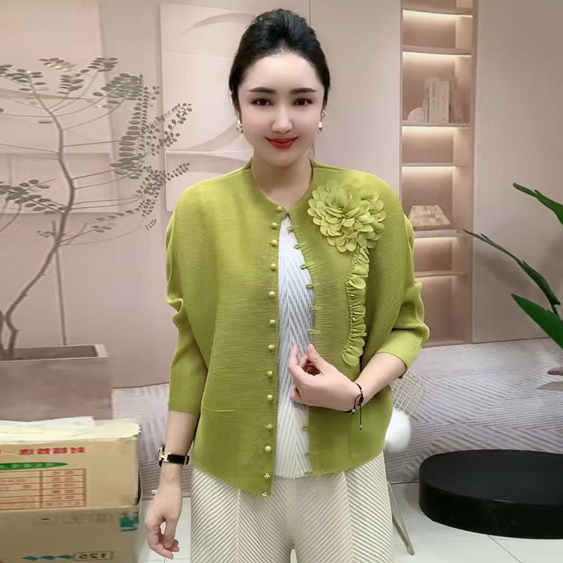 高品质!三宅风气质褶皱开衫外套