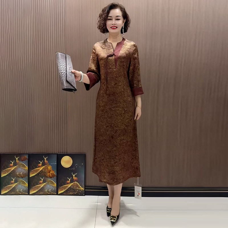 高品质妈妈国风连衣裙遮肚提花裙