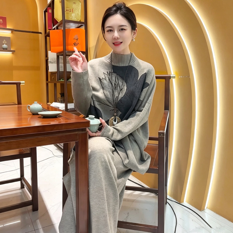 高品质!时尚气质花朵针织两件套