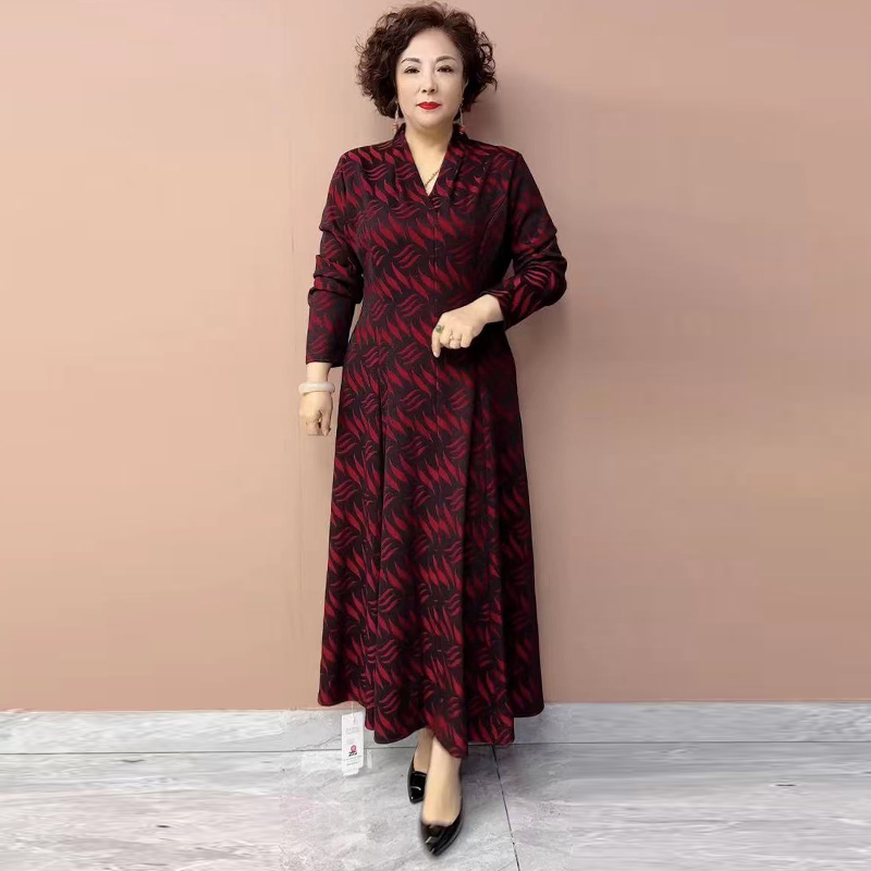 冬季加厚妈妈连衣裙弹力显瘦裙子