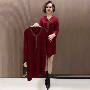 秋冬新款高端洋气针织V领大版衫减龄宽松妈妈装中长款打底毛衣裙