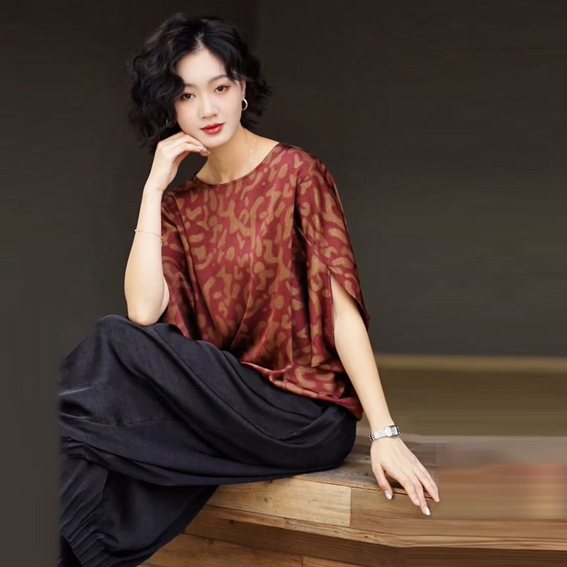 高品质！大码200斤妈妈减龄套装
