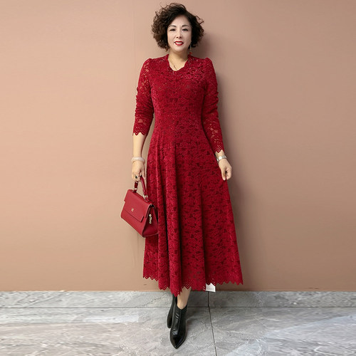 蕾丝烫钻显瘦妈妈连衣裙大码长裙