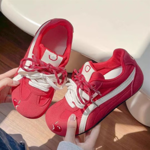 德训鞋女2026新款春季女鞋子爆款百搭超火小白阿甘鞋运动休闲板鞋