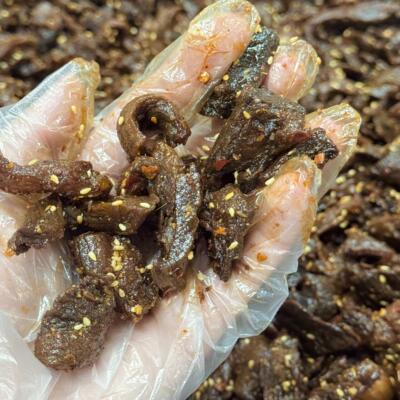 牛肉筋边角料牛肉干香辣筋头巴脑手撕酱卤牛肉干开袋即食下酒菜