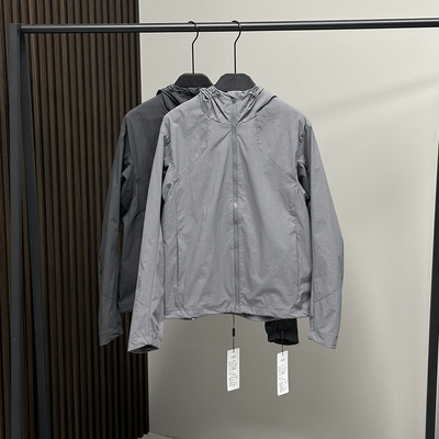 菲玛掂241767 连帽拉链户外防晒衣风衣女款秋季新款上衣简约长袖