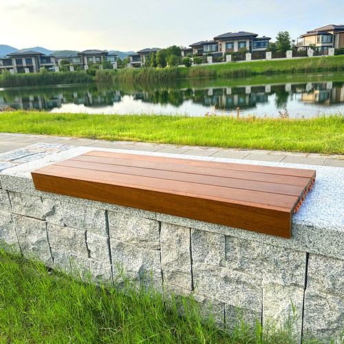 室内外防腐木地板户外台阶卡座下挂实木地台庭院花园地面自铺脚踏