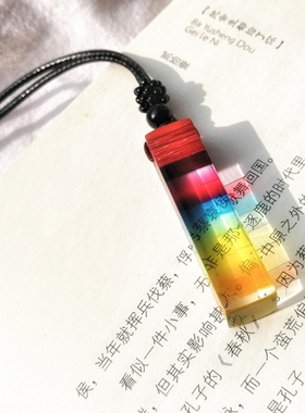 手作彩虹吊坠树脂滴胶首饰创意