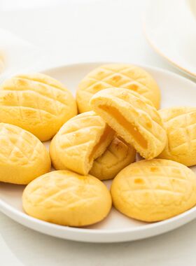 好心泰爆浆曲奇果酱牛奶夹心饼
