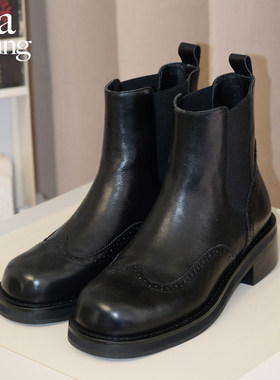 utayeung 雕花烟管靴 原创2026设计师牛皮真皮马皮短靴女方根靴子