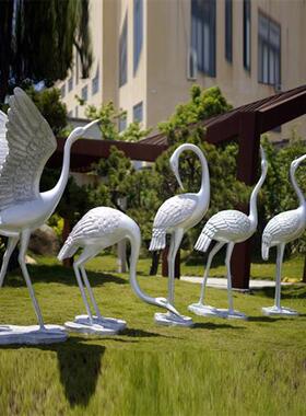 仿铜抽象仙鹤摆件户外玻璃钢园林景观动物装饰庭院水池丹顶鹤雕塑