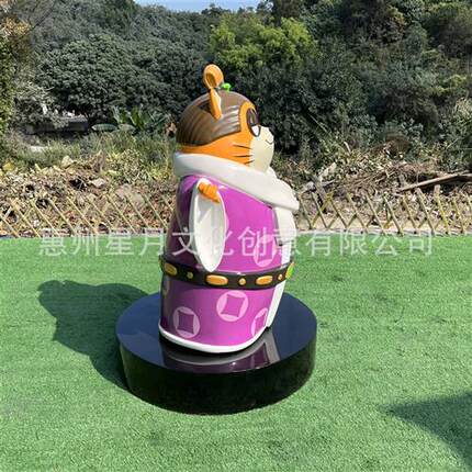 IP形象设计制作商场门店卡通动物景观装饰玻璃钢猫落地摆件
