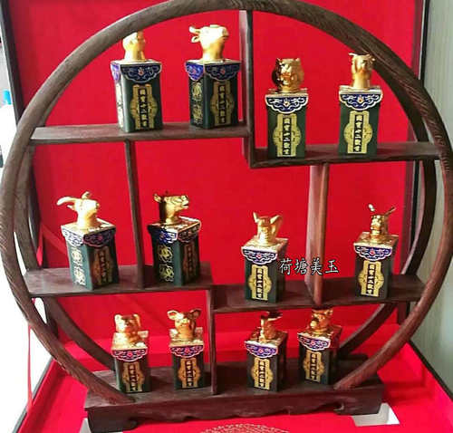 天然和田玉青玉十二生肖鎏金兽首印章玉玺摆件套装方形印章坯章料