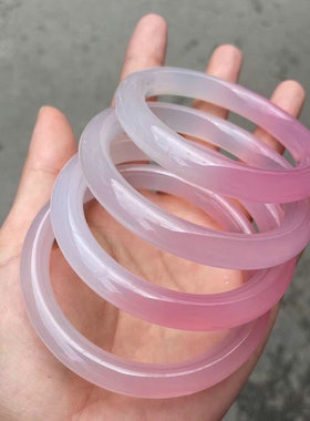 甜美风女款粉玉髓玛瑙手镯