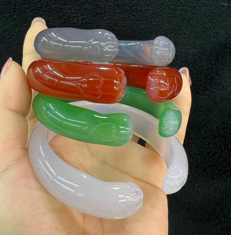 猫爪珠宝天然可爱猫爪红玛瑙手镯女现货圆条高冰包邮汉服配饰